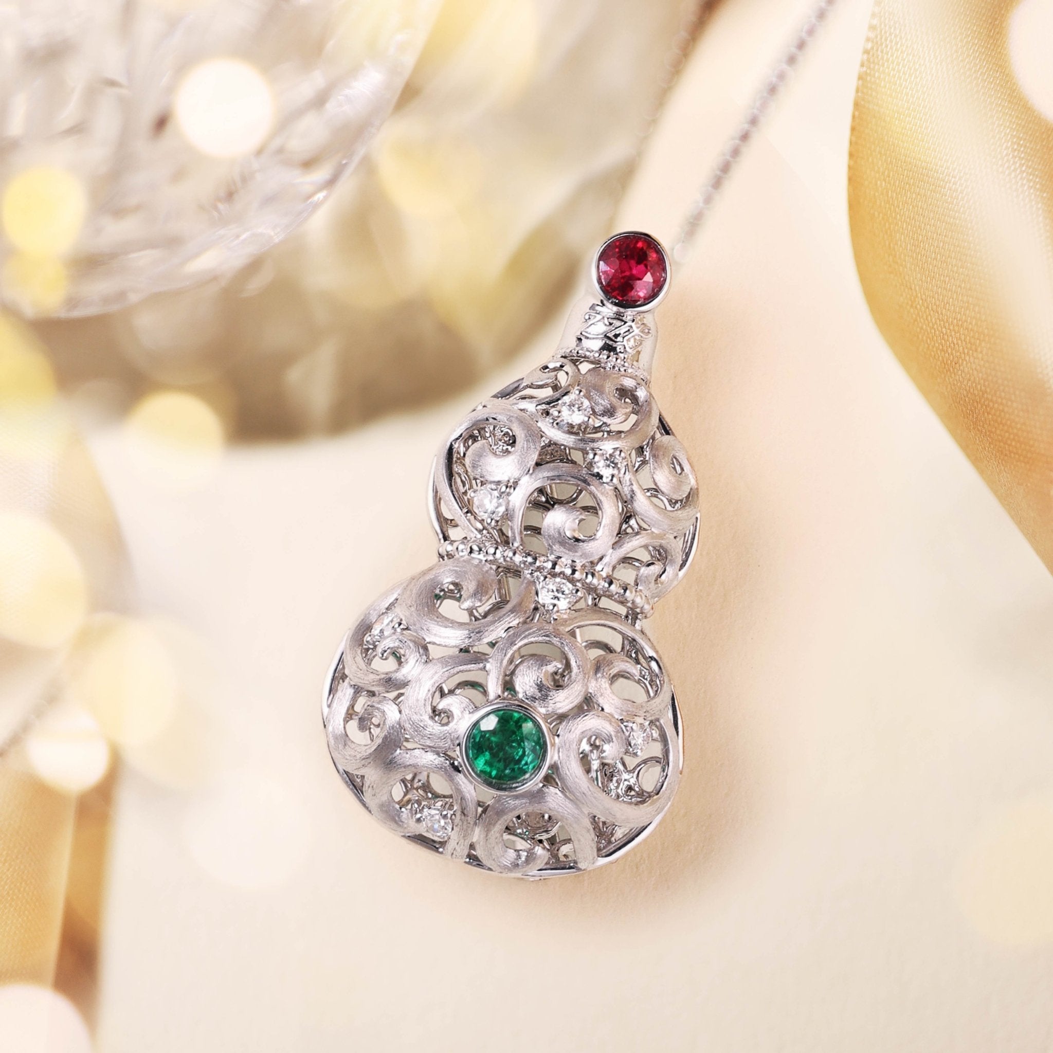 Hulu Collection Necklace Ruby Emerald 18K - Twinkle Moon Jewelery