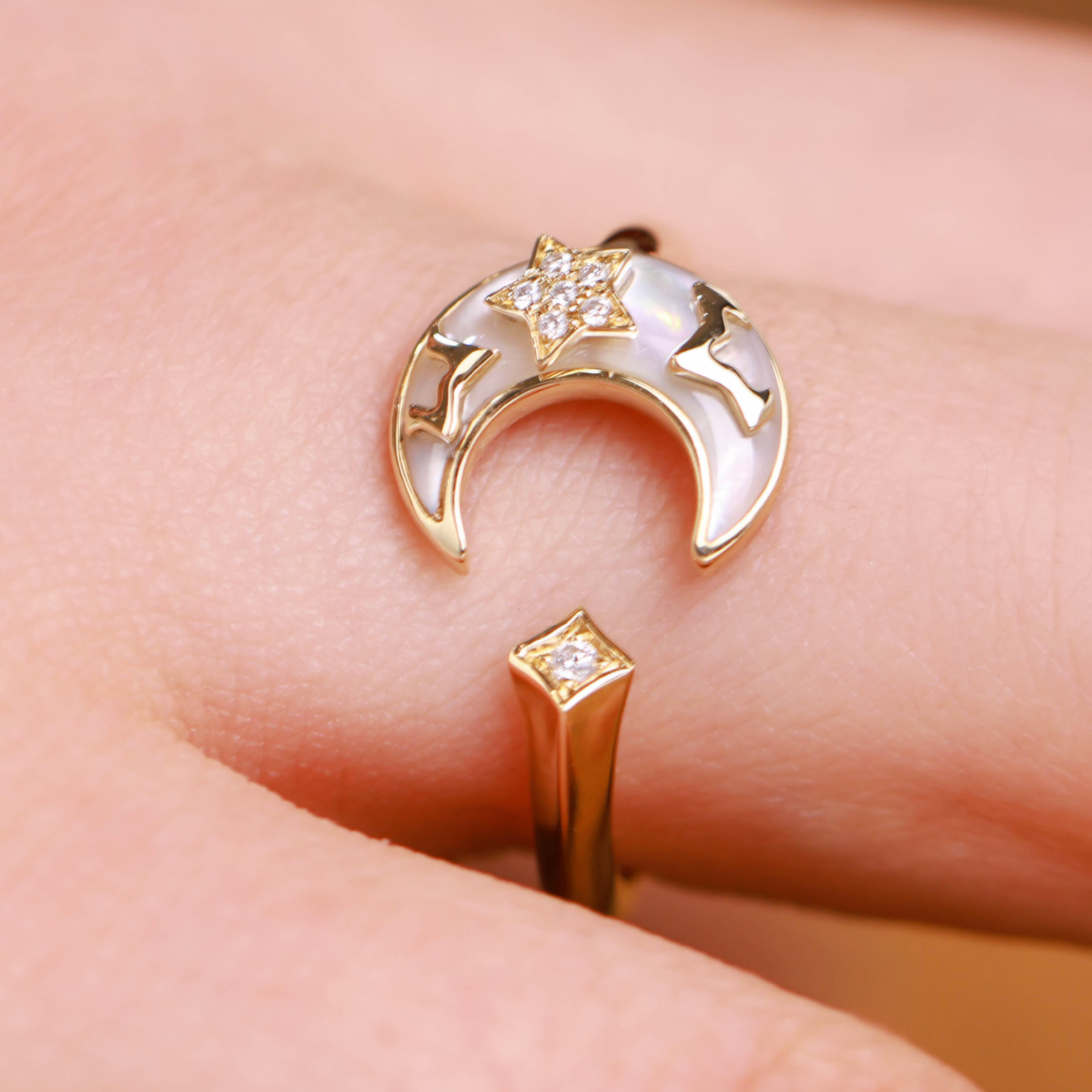 Celestial River Collection Ring Diamond 18K