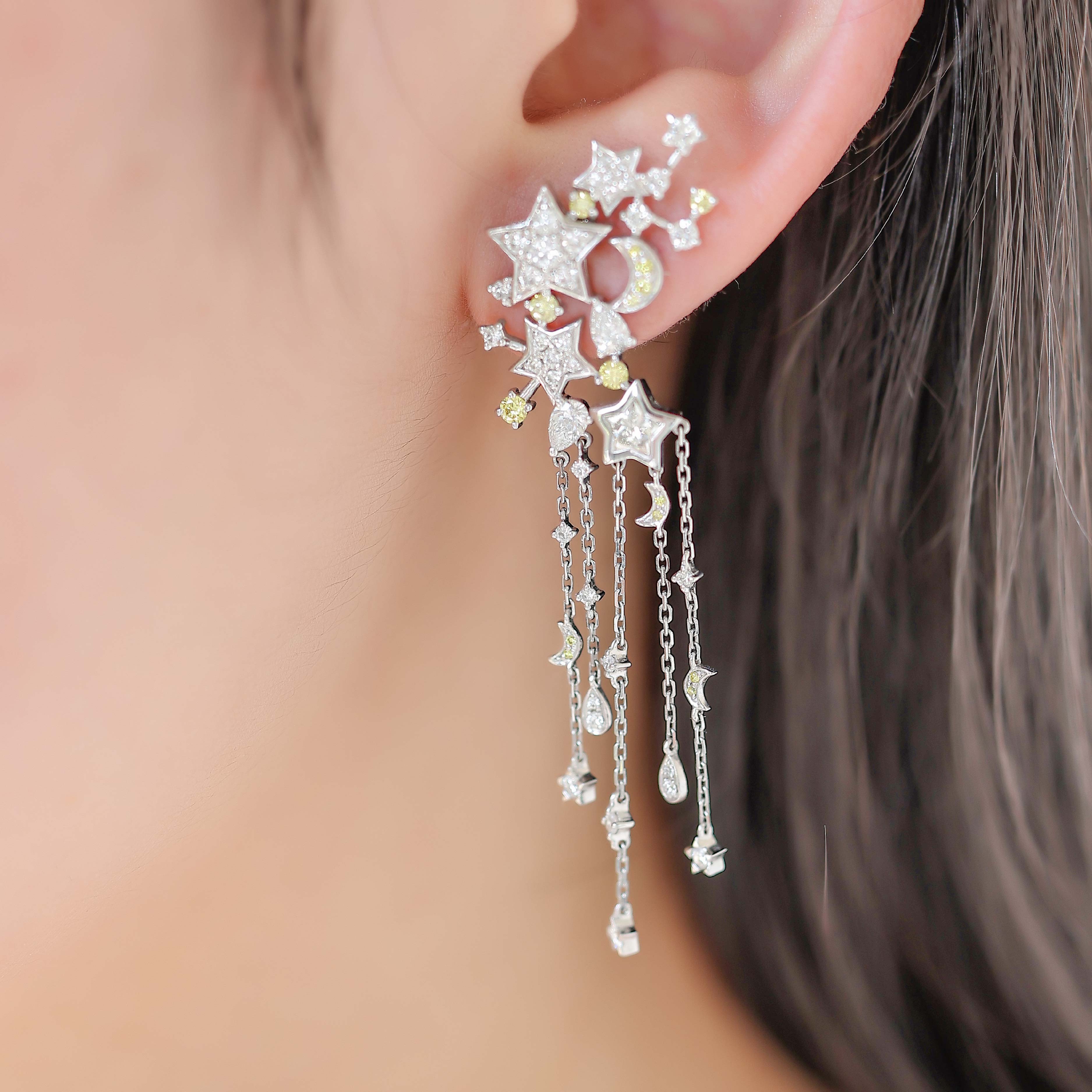 Luminous Cosmos Collection Earring Diamond 18K