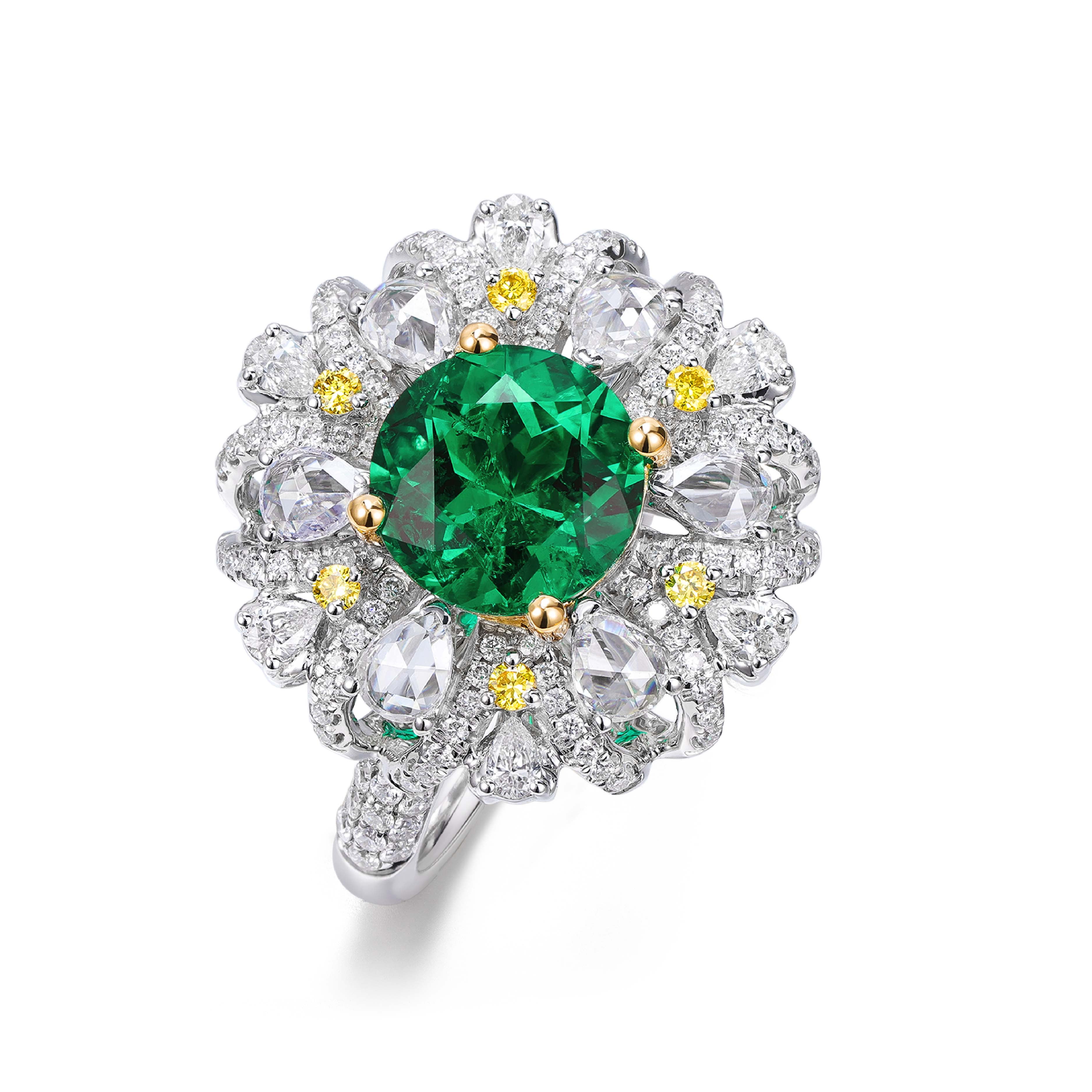 Natural Journey Collection Ring Emerald 18K